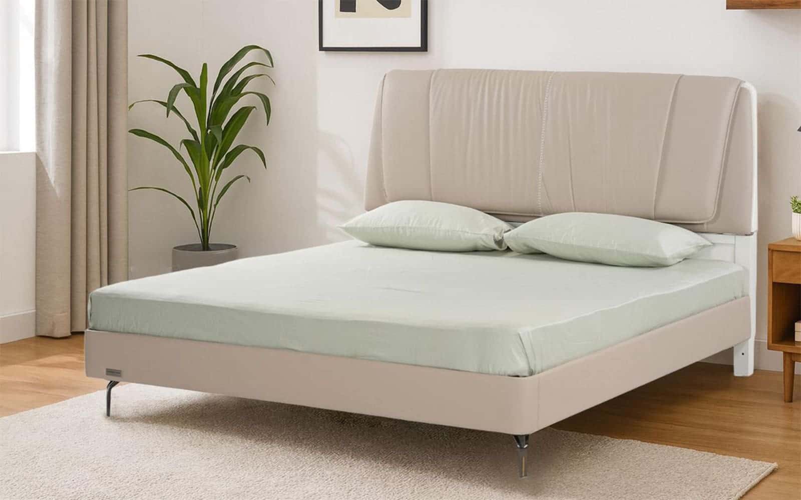 Royaloak Seattle King Bed