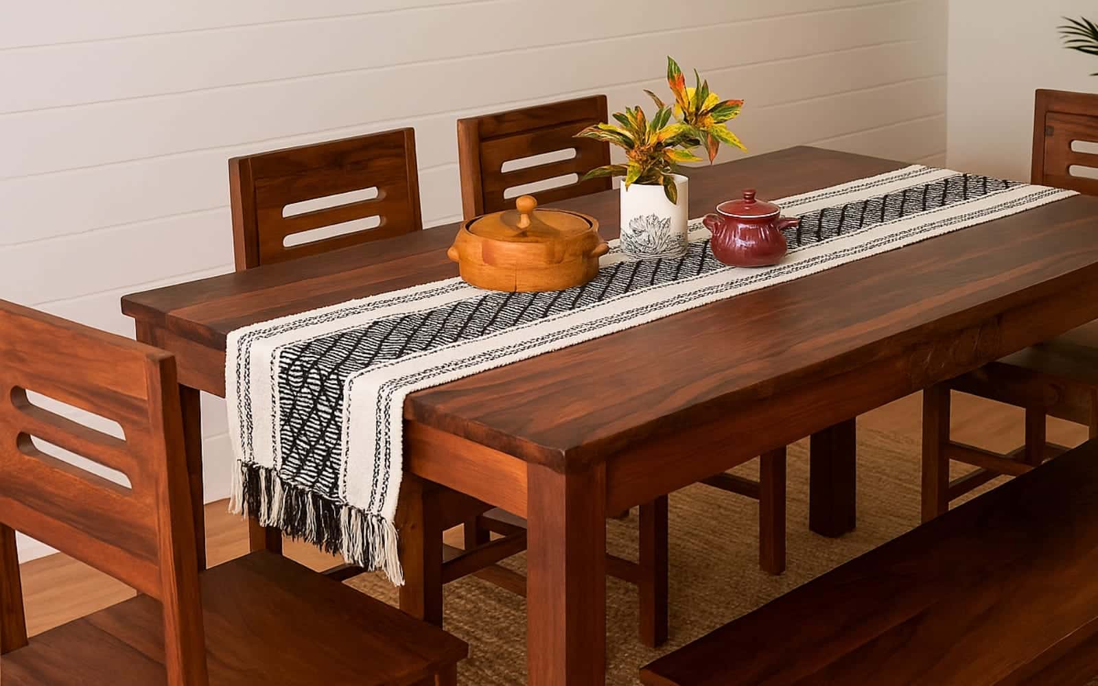 Royaloak Maze Handwoven Cotton Table Runner - Grey