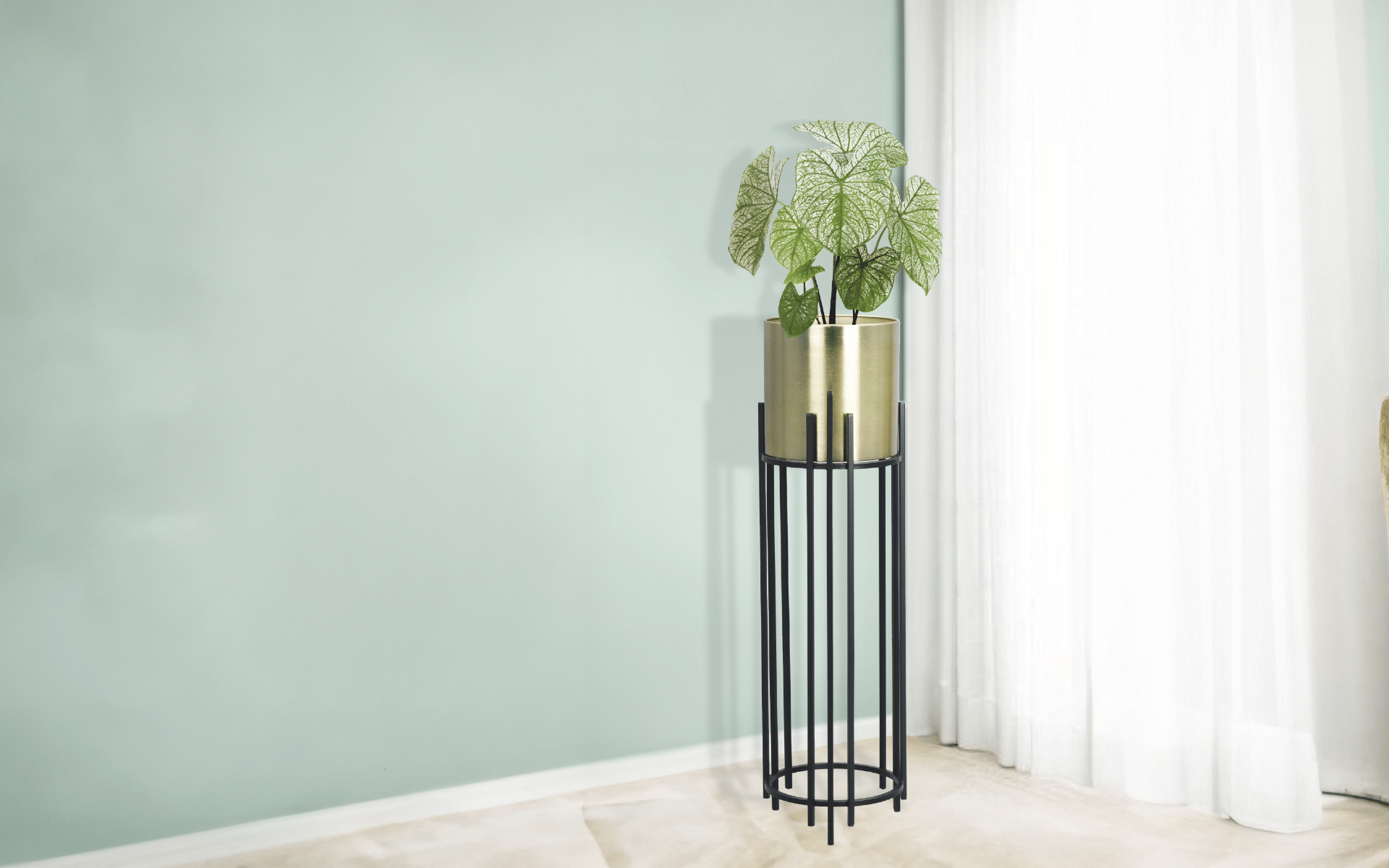 Royaloak Metal Planter with Stand Medium