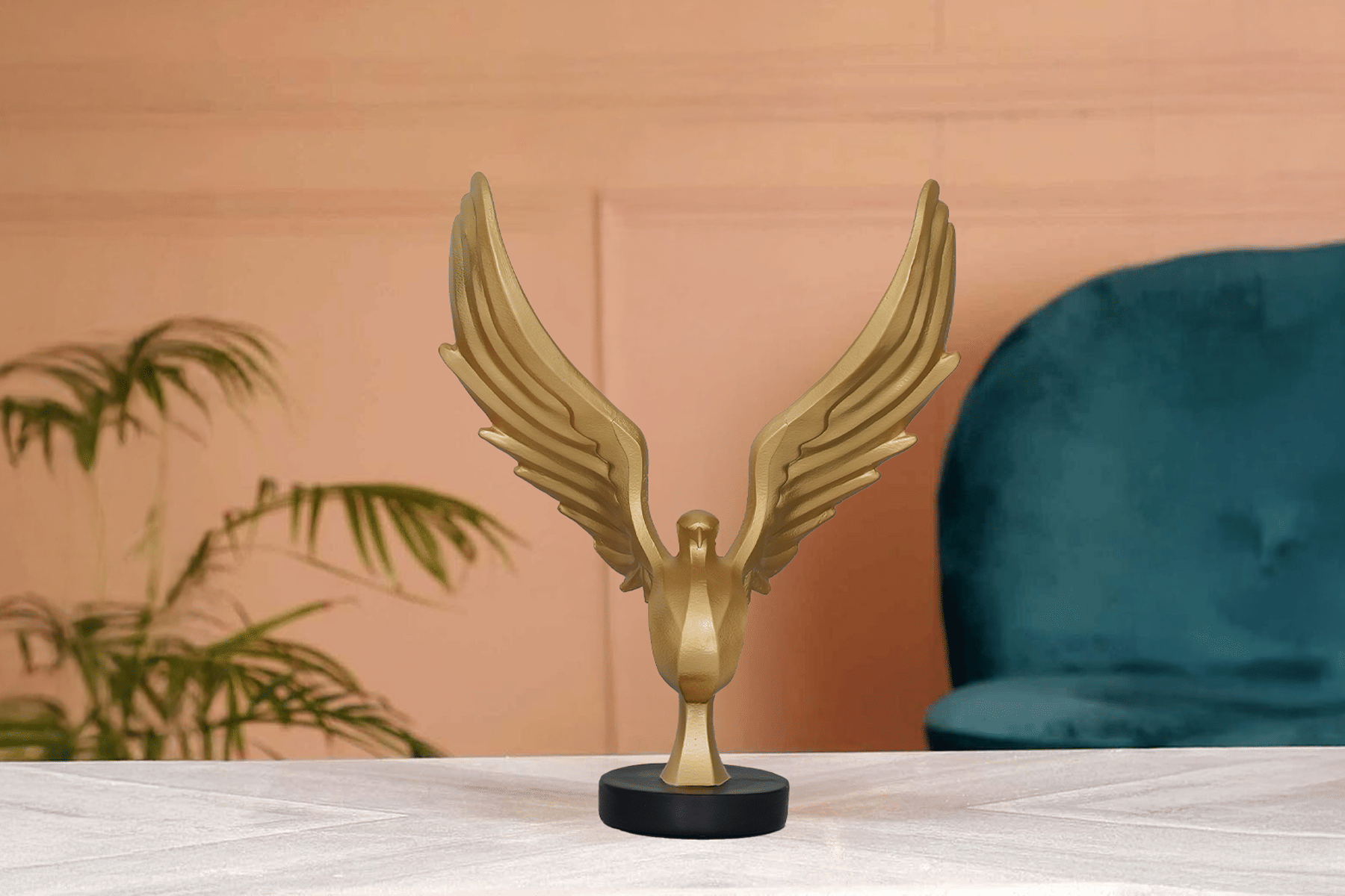 Royaloak Eagle Table Décor