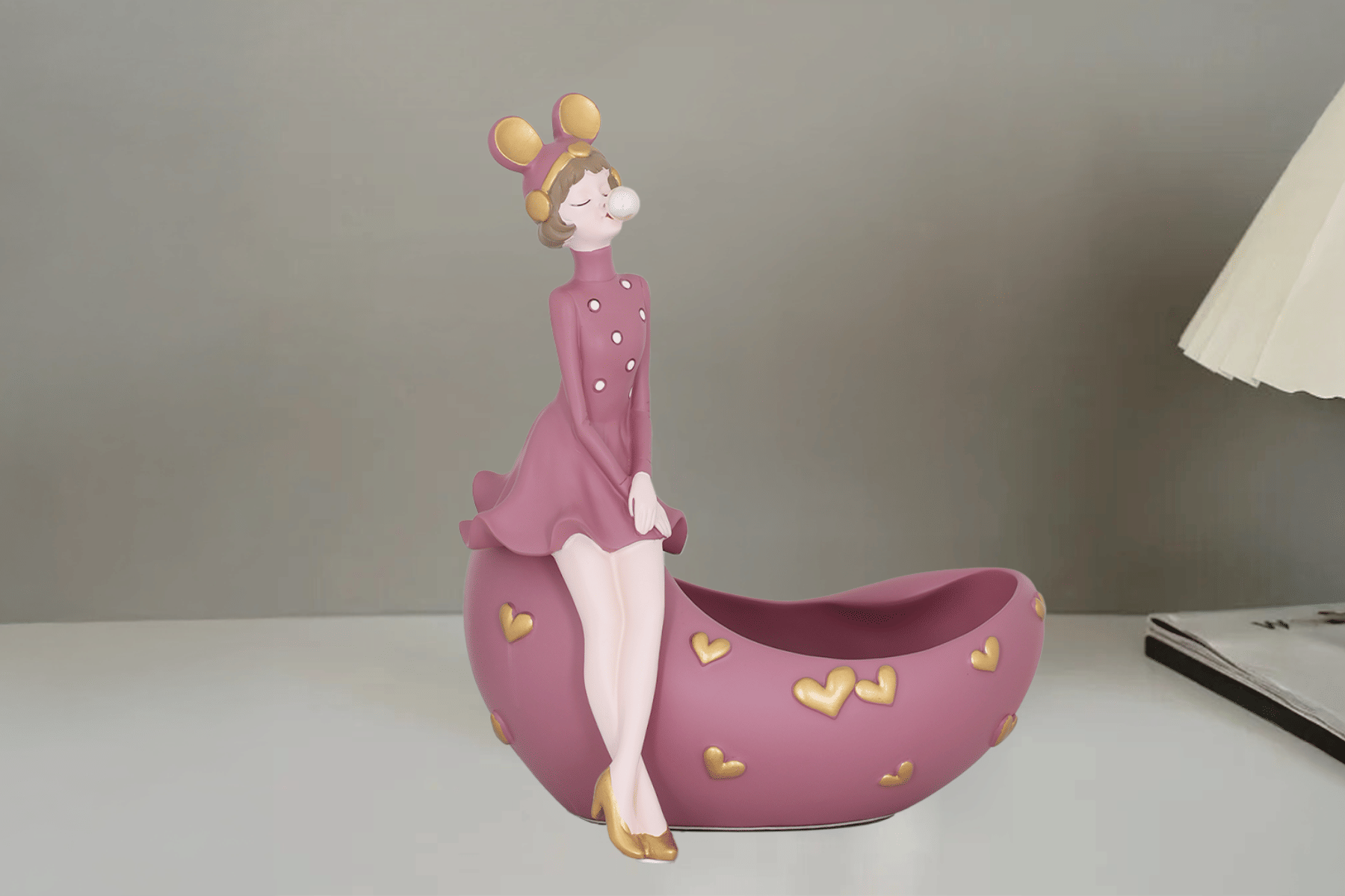 Royaloak Modern Lady Figurine - Peach