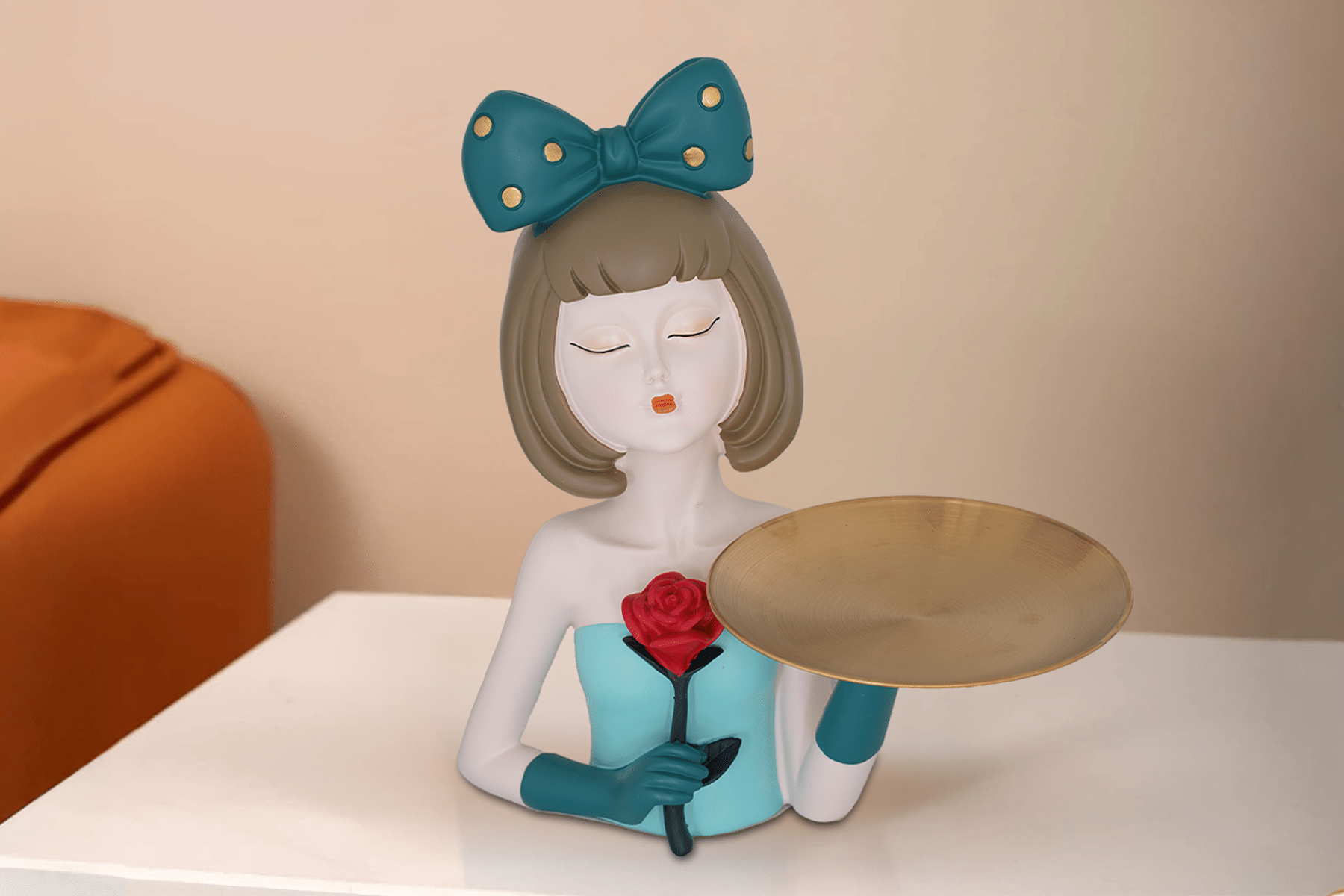 Royaloak Serving Lady Figurine - Blue